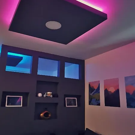 Apartment ⋆⋆⋆⋆⋆ Lux ⋆⋆⋆⋆⋆ Parking And Wifi Included *